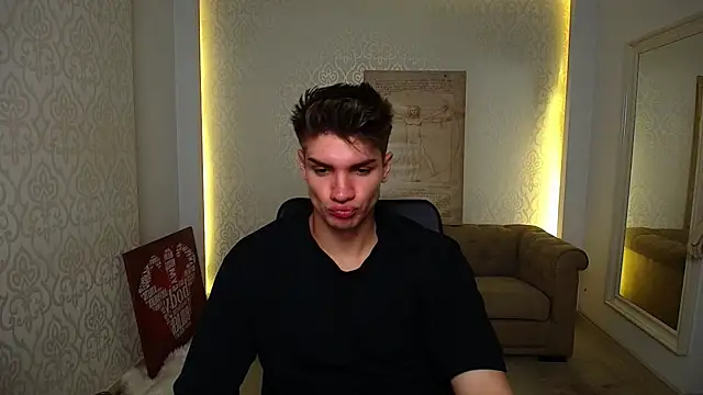 MaxKaiden online show from 10-02-25, 04:27