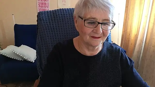 Snapshot of Sandra_Snowflake chatting on 06-01-26, 11:54 Sandra Snowflake online show from 06-01-26, 11:54