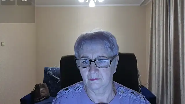 Sandra Snowflake online show from 02-09-26, 03:59