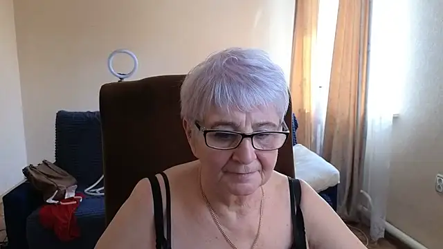 Sandra Snowflake online show from 04-23-26, 12:29