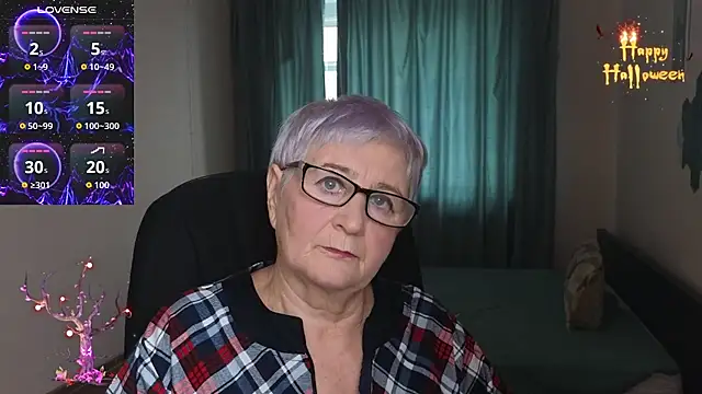 Sandra Snowflake online show from 10-30-25, 11:52