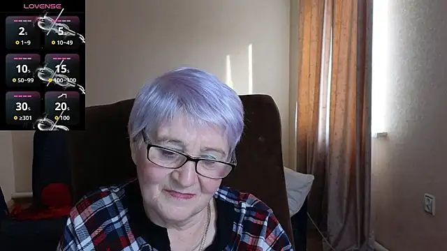 Sandra Snowflake online show from 03-20-26, 01:12