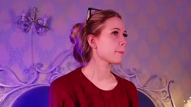 BECKI VRES online show from 11-25-25, 09:26