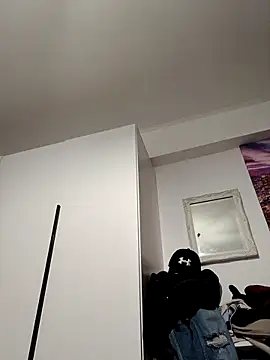 Eusuntnoulgigolo online show from 12-14-25, 01:17