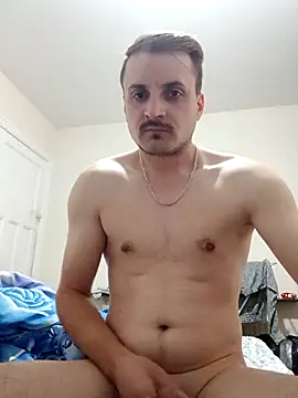 Snapshot of Eusuntnoulgigolo chatting on 10-19-25, 06:38 Eusuntnoulgigolo online show from 10-19-25, 06:38