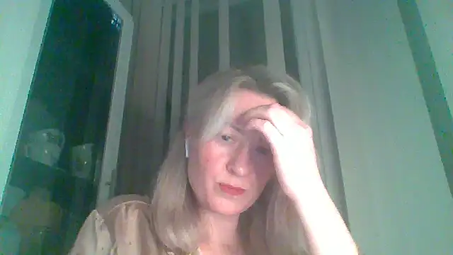 Snapshot of Mary888x chatting on 02-22-25, 05:46 Mary888x online show from 02-22-25, 05:46
