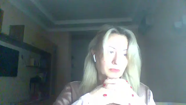 Snapshot of Mary888x chatting on 03-02-25, 05:52 Mary888x online show from 03-02-25, 05:52