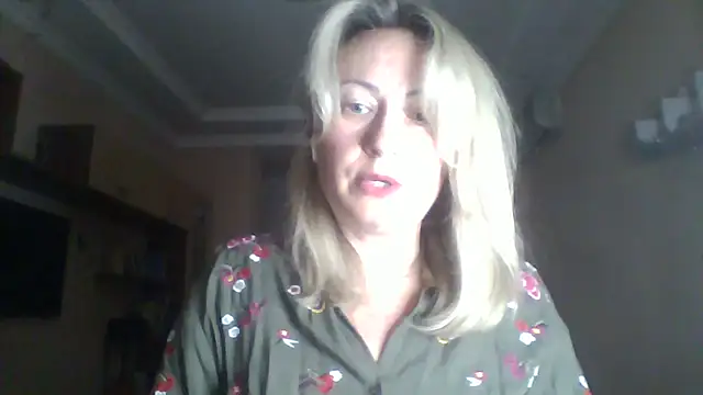 Snapshot of Mary888x chatting on 03-03-25, 05:52 Mary888x online show from 03-03-25, 05:52