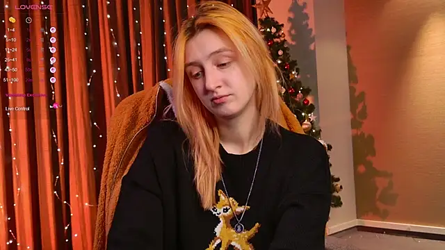 aishiro online show from 12-21-25, 01:24