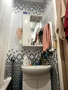 Veronicavirus online show from 10-01-25, 08:30