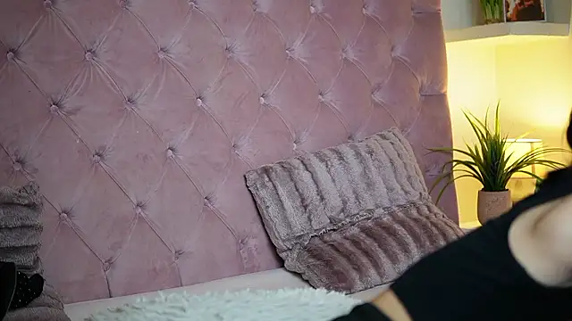 MaiaMini online show from 03-01-26, 06:46