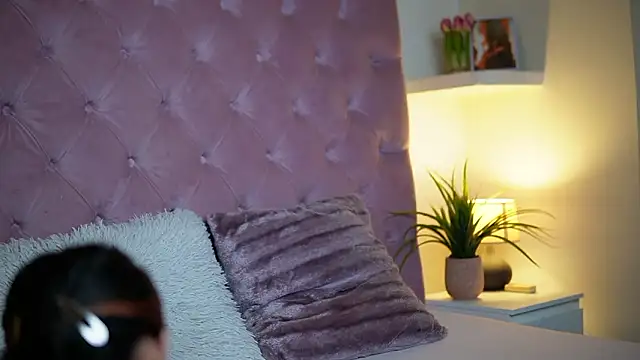 MaiaMini online show from 02-23-26, 09:59