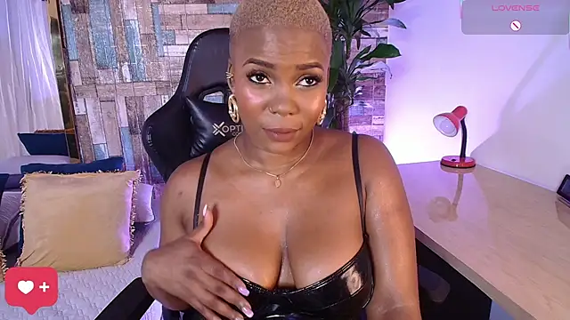 DashaSousaa online show from 02-28-26, 01:00