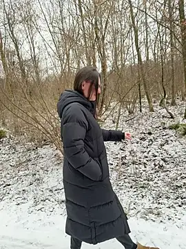 Snapshot of AvaFlowers6 chatting on 02-15-26, 11:09 AvaFlowers6 online show from 02-15-26, 11:09