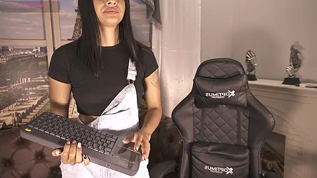 katia foxxx  online show from 06-12-26, 05:32