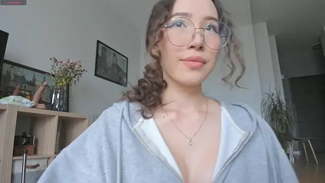 mey baee online show from 11-15-25, 09:02