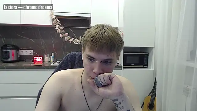 yourlildemon online show from 06-14-26, 07:04