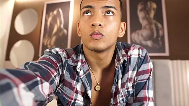 Rafa2004Cruz online show from 03-29-26, 07:48