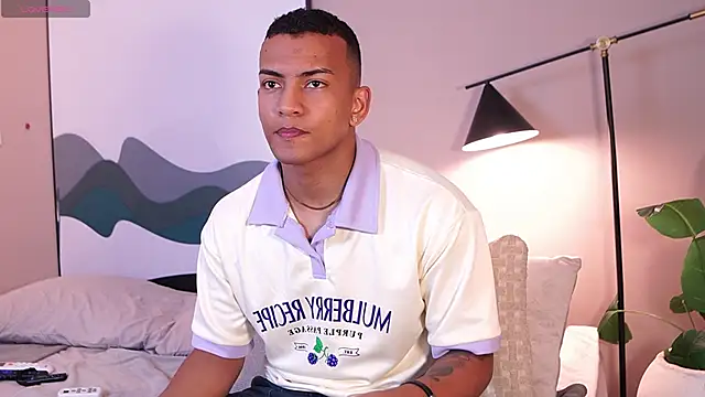 Snapshot of Rafa2004Cruz chatting on 11-29-25, 11:54 Rafa2004Cruz online show from 11-29-25, 11:54