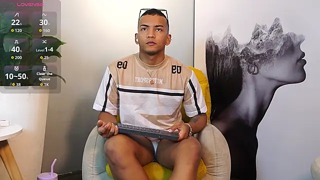 Snapshot of Rafa2004Cruz chatting on 01-11-26, 04:03 Rafa2004Cruz online show from 01-11-26, 04:03