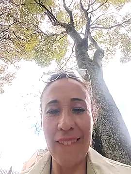 Coeur de luxure online show from 11-12-25, 07:07