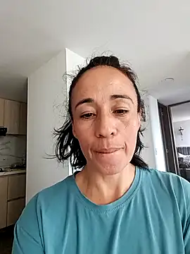 Coeur de luxure online show from 11-03-25, 03:04