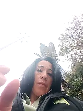 Coeur de luxure online show from 10-22-25, 02:49