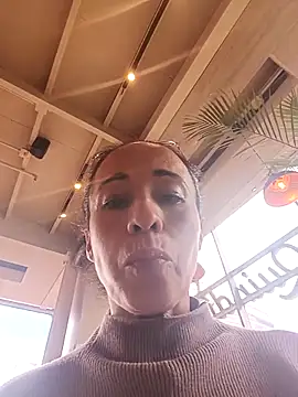 Coeur de luxure online show from 09-23-25, 02:57