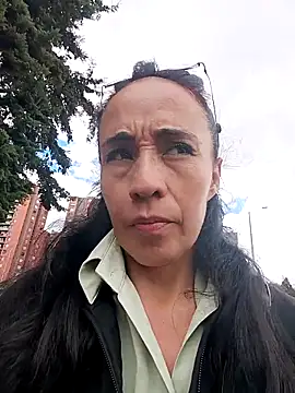 Coeur de luxure online show from 11-26-25, 05:57