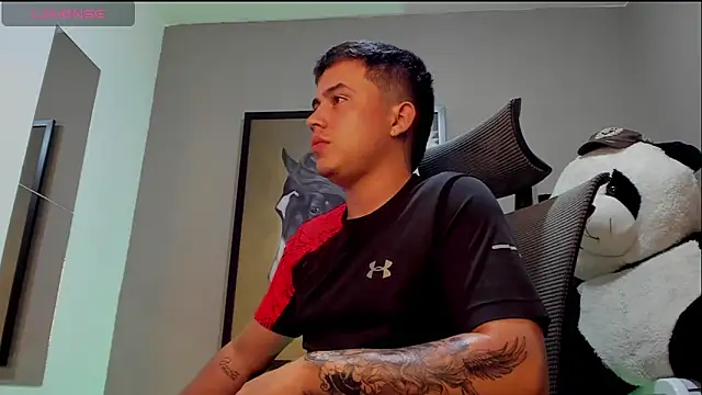 mattiwsmorris  online show from 09-25-25, 03:23