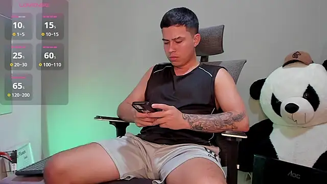 mattiwsmorris  online show from 11-14-25, 11:03