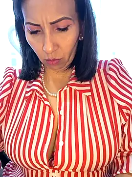 Snapshot of Mrsvictoriaaa chatting on 02-16-26, 07:56 Mrsvictoriaaa online show from 02-16-26, 07:56