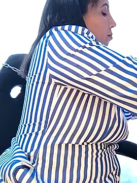 Snapshot of Mrsvictoriaaa chatting on 02-28-26, 07:24 Mrsvictoriaaa online show from 02-28-26, 07:24