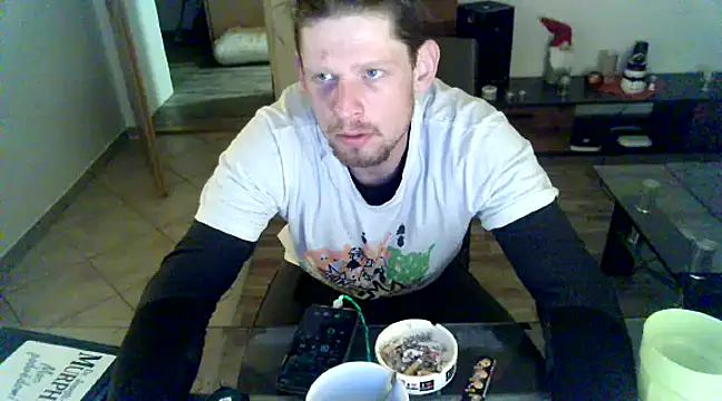 VickyDevilEU online show from 12-07-24, 01:19