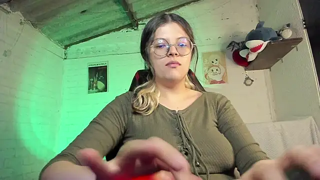 Emily  katz online show from 09-12-25, 10:53