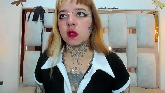 Snapshot of Braylen_Sanchez chatting on 12-18-25, 01:26 Braylen Sanchez online show from 12-18-25, 01:26