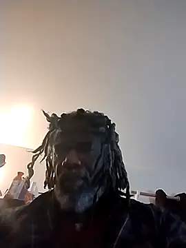 Snapshot of KingSlim56 chatting on 09-21-25, 02:06 KingSlim56 online show from 09-21-25, 02:06