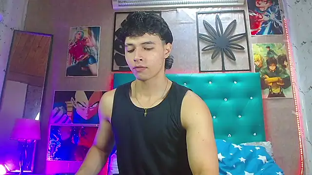 LiamAndrewzz online show from 10-19-25, 05:16