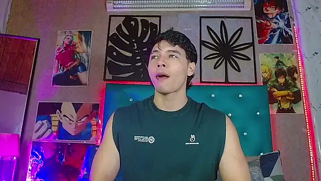 LiamAndrewzz online show from 02-11-26, 03:28