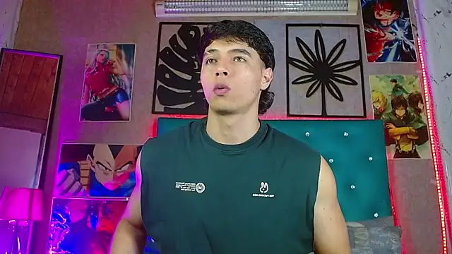 LiamAndrewzz online show from 04-09-26, 04:58