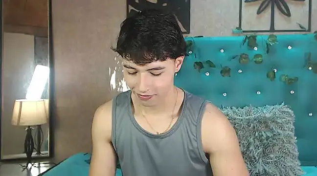 LiamAndrewzz online show from 02-20-25, 07:19
