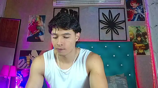 LiamAndrewzz online show from 06-21-26, 04:29