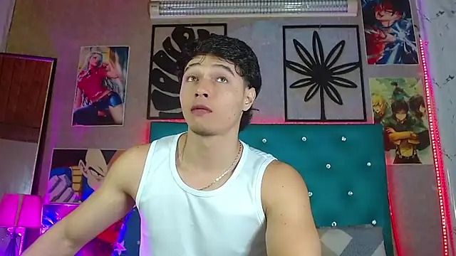LiamAndrewzz online show from 06-17-26, 05:40