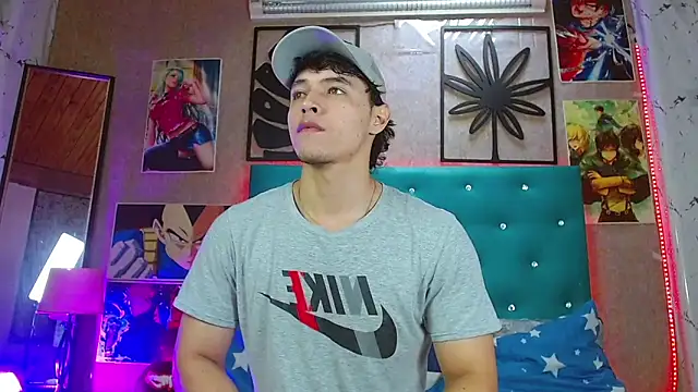 LiamAndrewzz online show from 11-05-25, 06:55