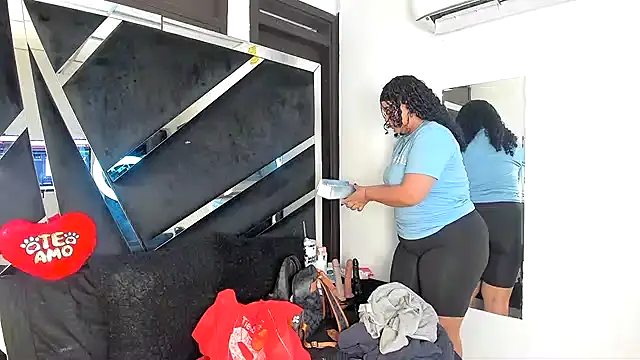 Snapshot of Rubyxht chatting on 02-22-26, 12:40 Rubyxht online show from 02-22-26, 12:40