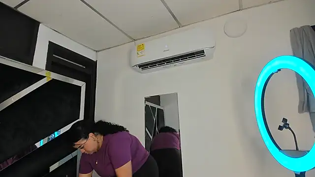 Snapshot of Rubyxht chatting on 02-19-26, 12:57 Rubyxht online show from 02-19-26, 12:57