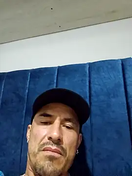 Iuver online show from 02-24-26, 11:38