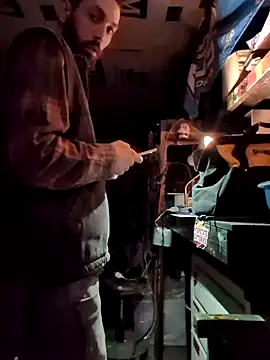 Snapshot of QueenM3 chatting on 02-16-25, 03:47 QueenM3 online show from 02-16-25, 03:47