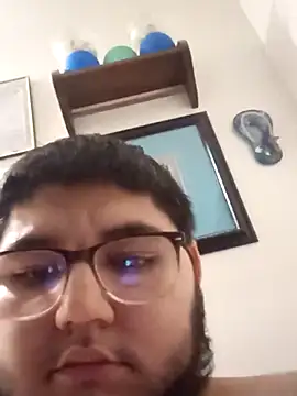 Snapshot of Bigdaddy-Marc chatting on 03-03-25, 09:02 Bigdaddy-Marc online show from 03-03-25, 09:02