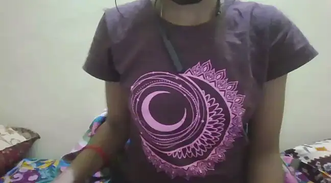 Snapshot of cutee_telugu chatting on 03-10-25, 08:17 cutee telugu online show from 03-10-25, 08:17